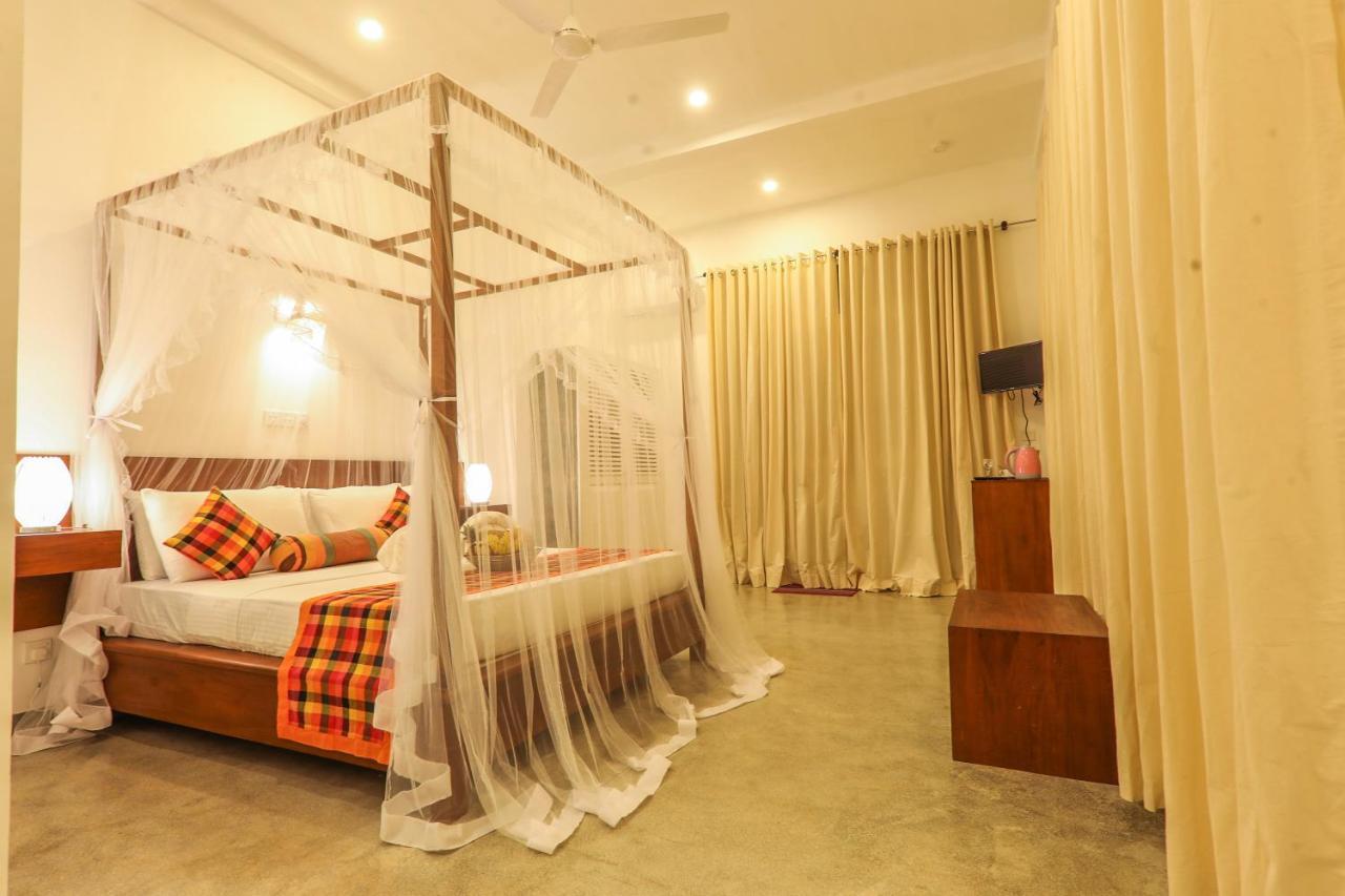 Beach Grove Villas Unawatuna Exterior photo