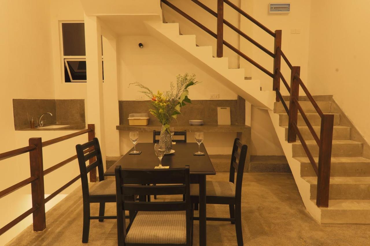 Beach Grove Villas Unawatuna Exterior photo